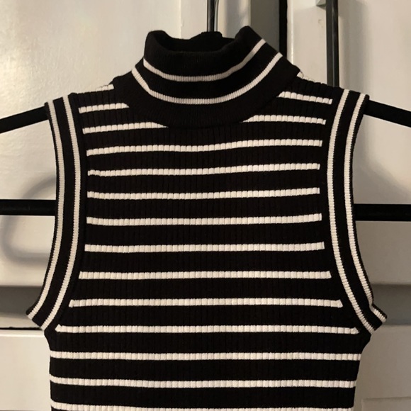 Micheal Kors - Picture 2 of 6